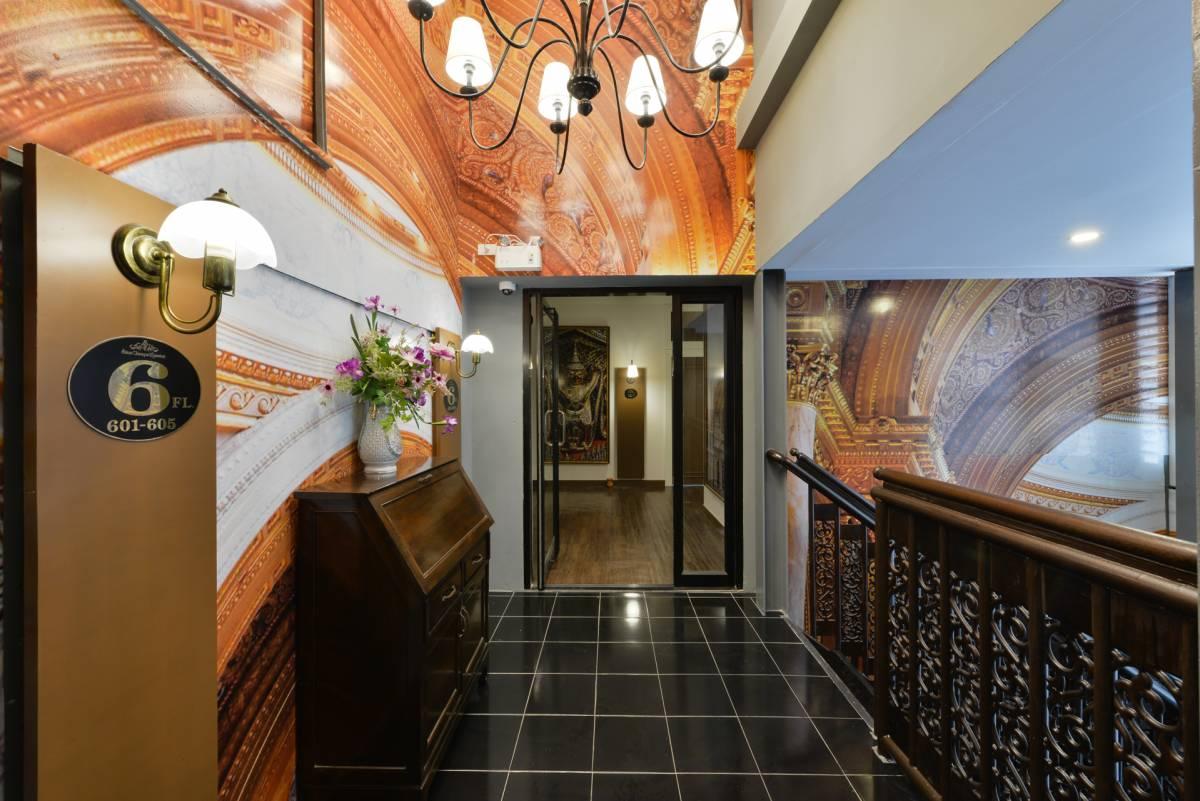 Siam Champs Elyseesi Unique Hotel Банкок Екстериор снимка